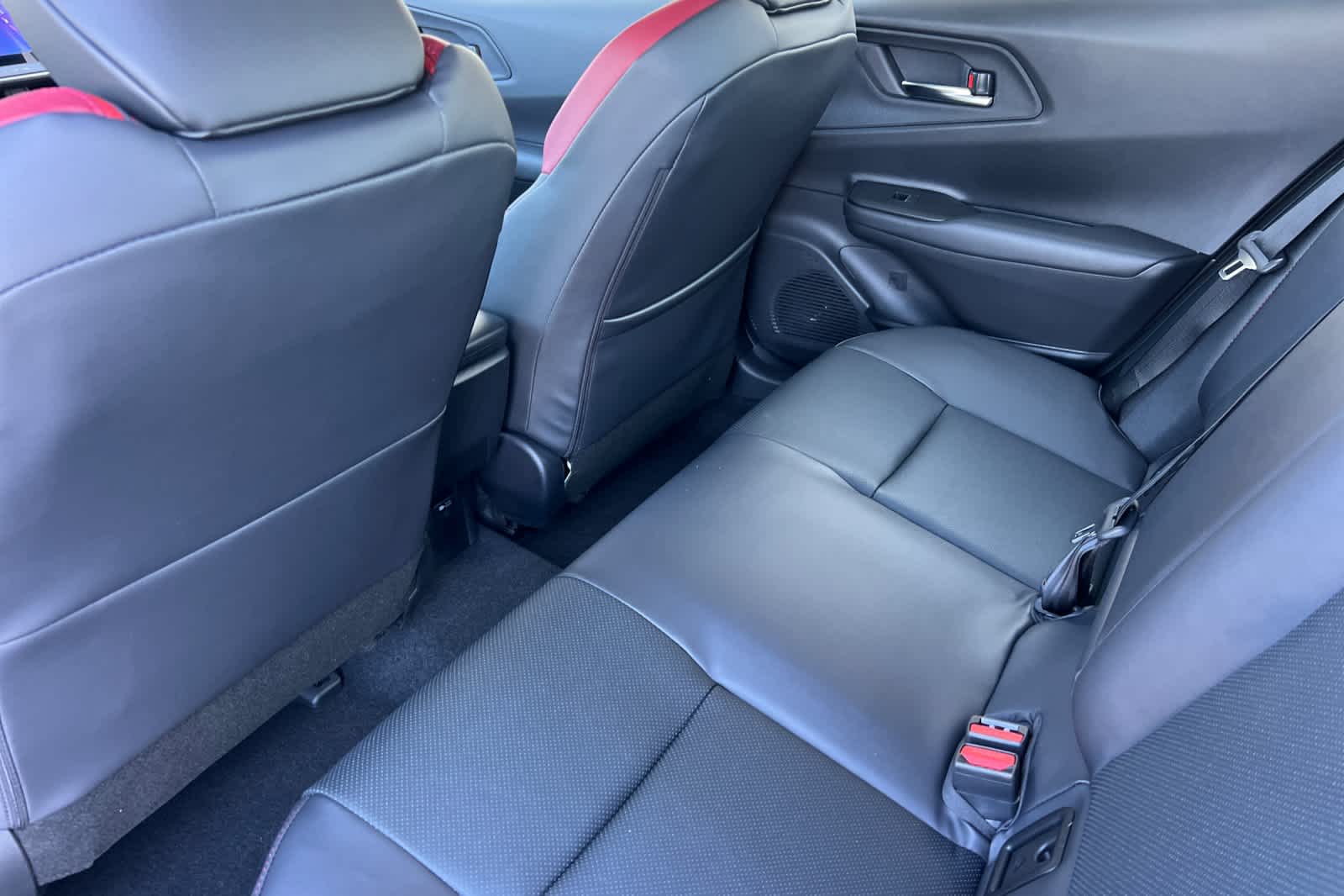 Thumbnail: 2026 Toyota Prius - 4