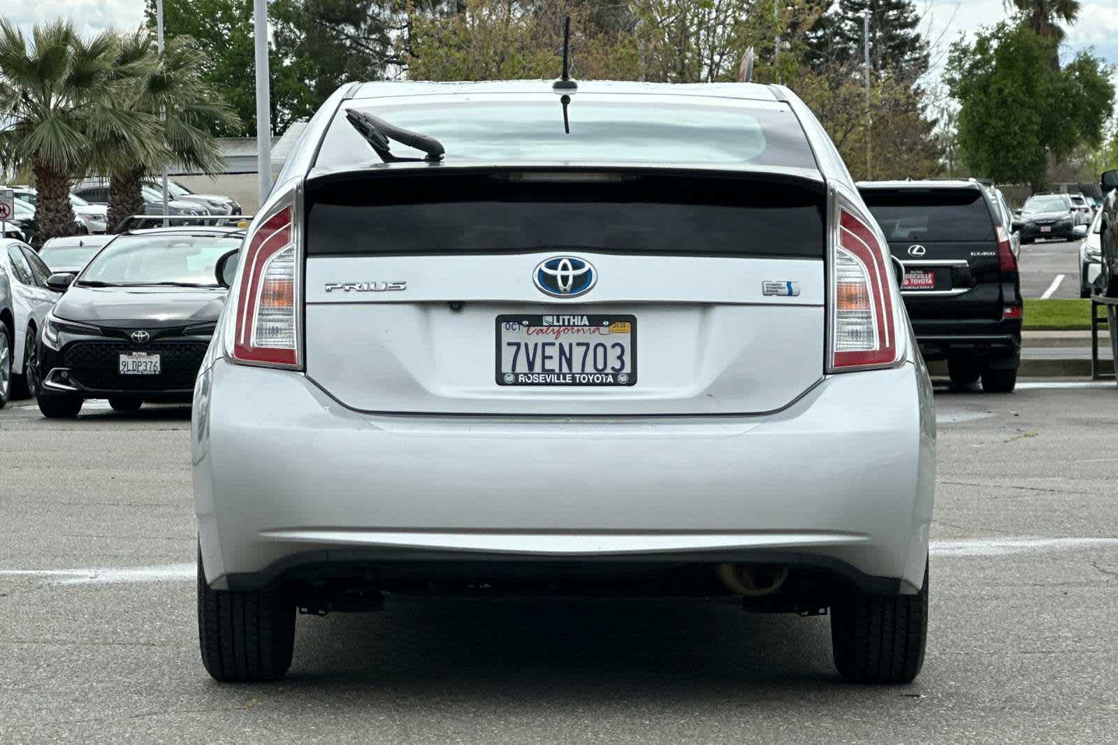 2012 Toyota Prius Three 8
