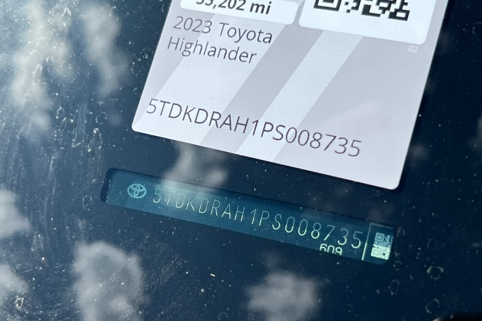 Thumbnail: 2023 Toyota Highlander - 23