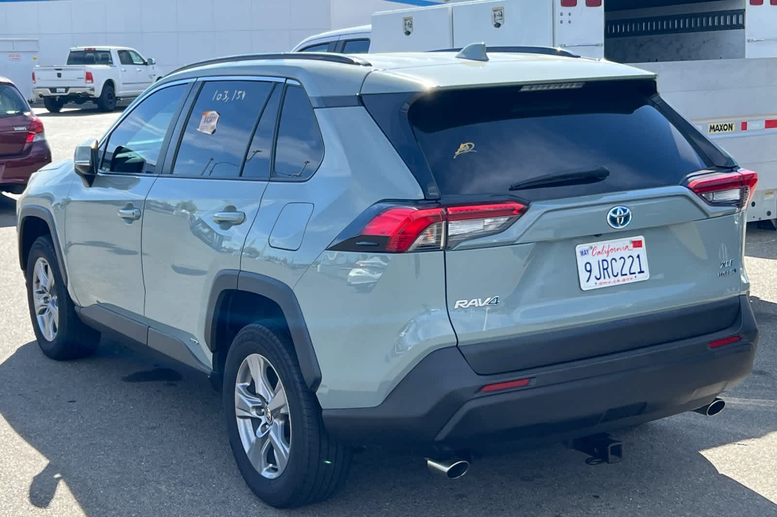 Thumbnail: 2022 Toyota RAV4 - 4