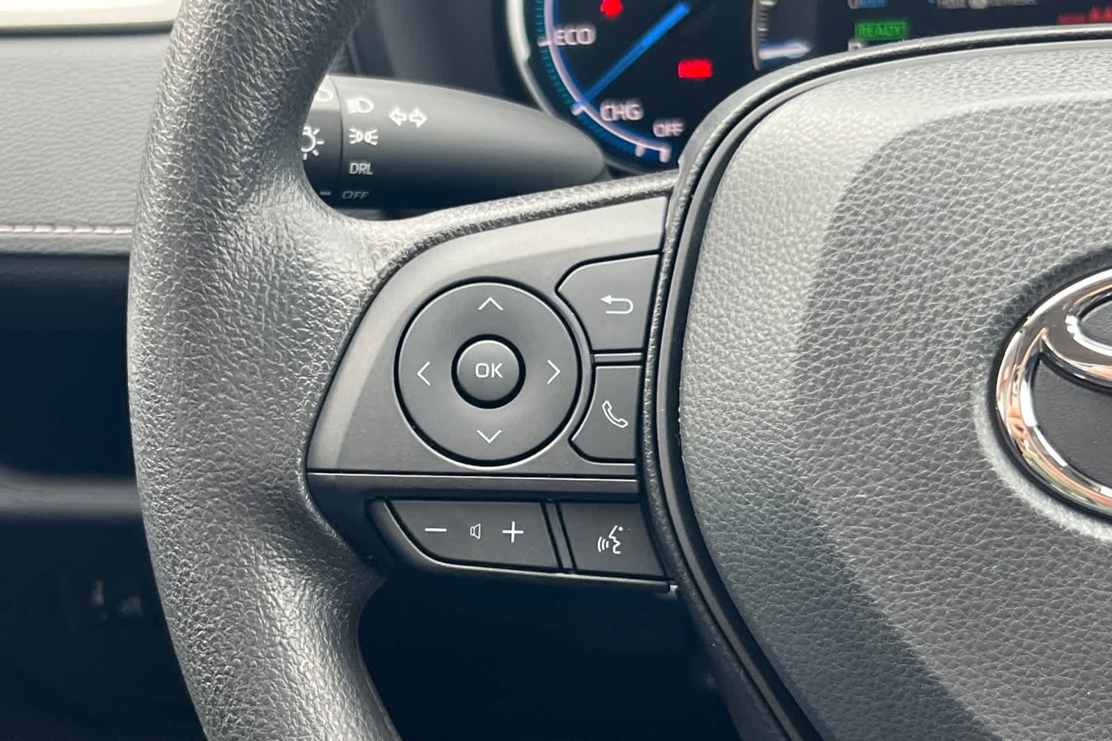 Thumbnail: 2025 Toyota RAV4 - 24