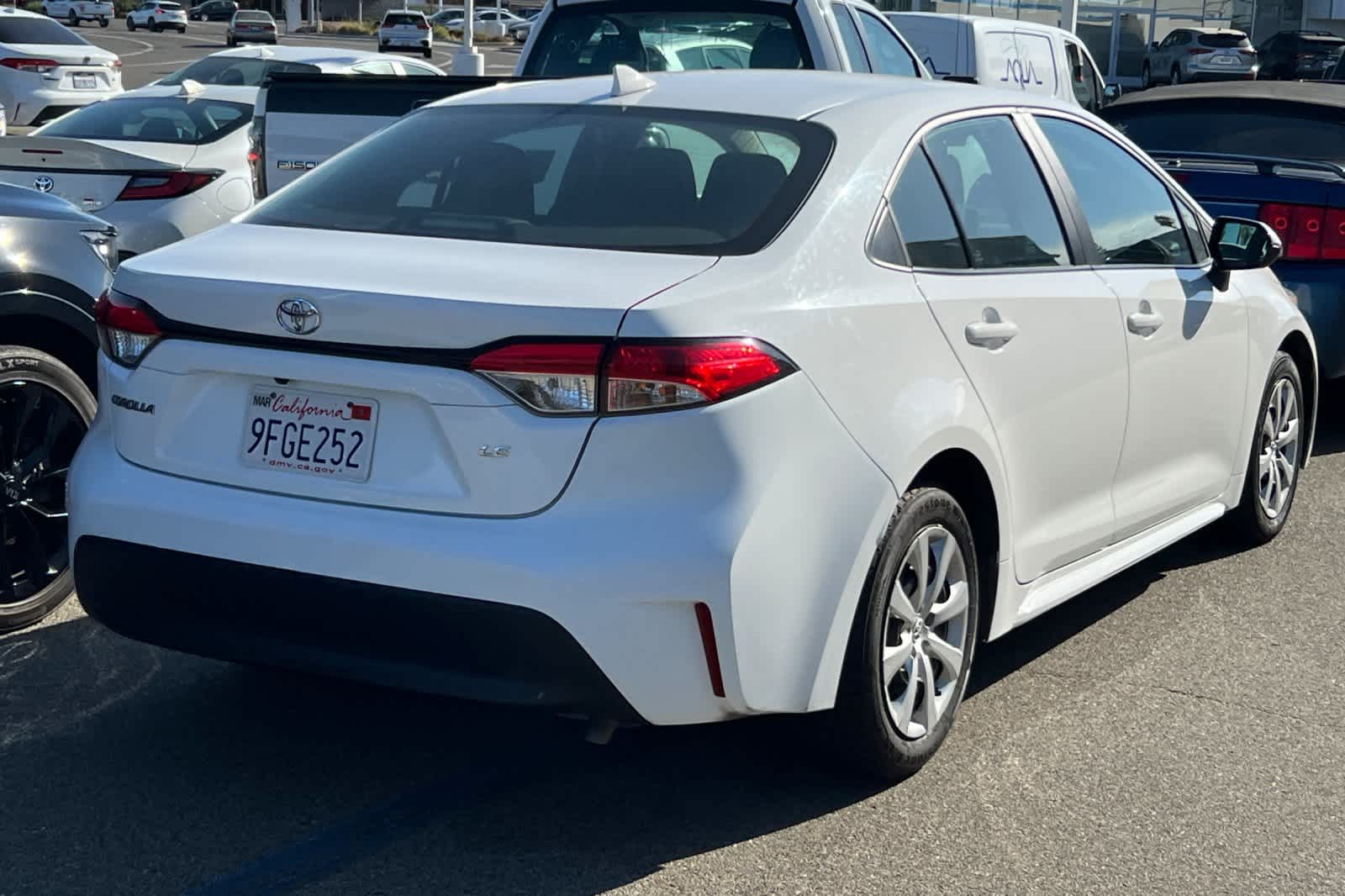 Thumbnail: 2023 Toyota Corolla - 2