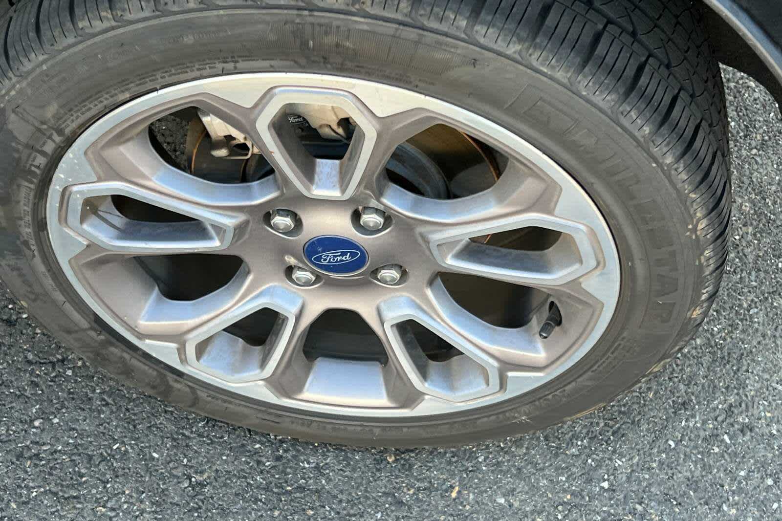 Thumbnail: 2021 Ford EcoSport - 18