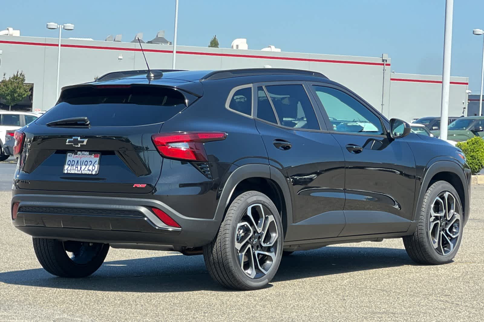 Thumbnail: 2024 Chevrolet Trax - 2