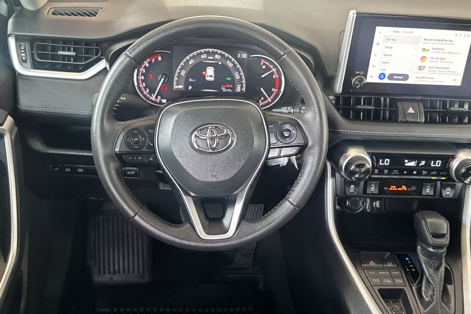 Thumbnail: 2023 Toyota RAV4 - 15
