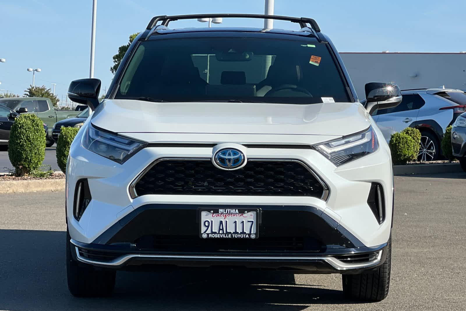 Thumbnail: 2024 Toyota RAV4 - 10