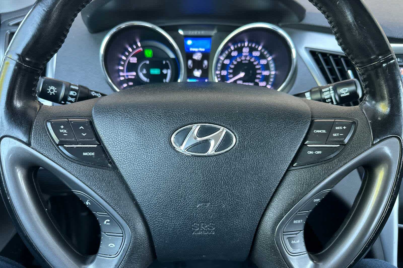 Thumbnail: 2013 Hyundai Sonata - 24