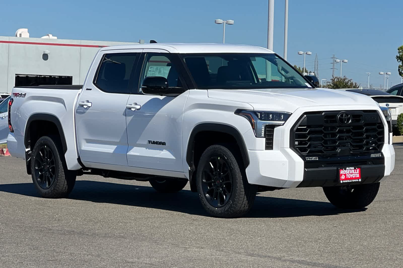 2024 Toyota Tundra Limited 8