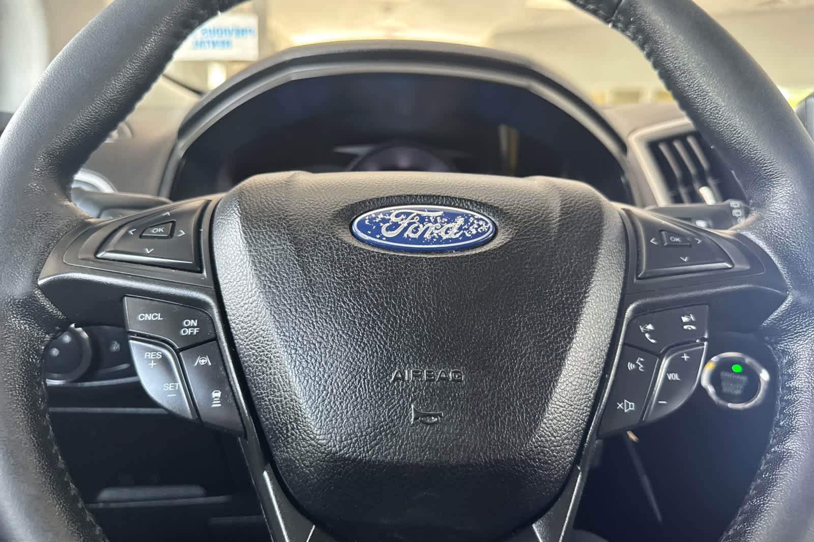 Thumbnail: 2022 Ford Edge - 24