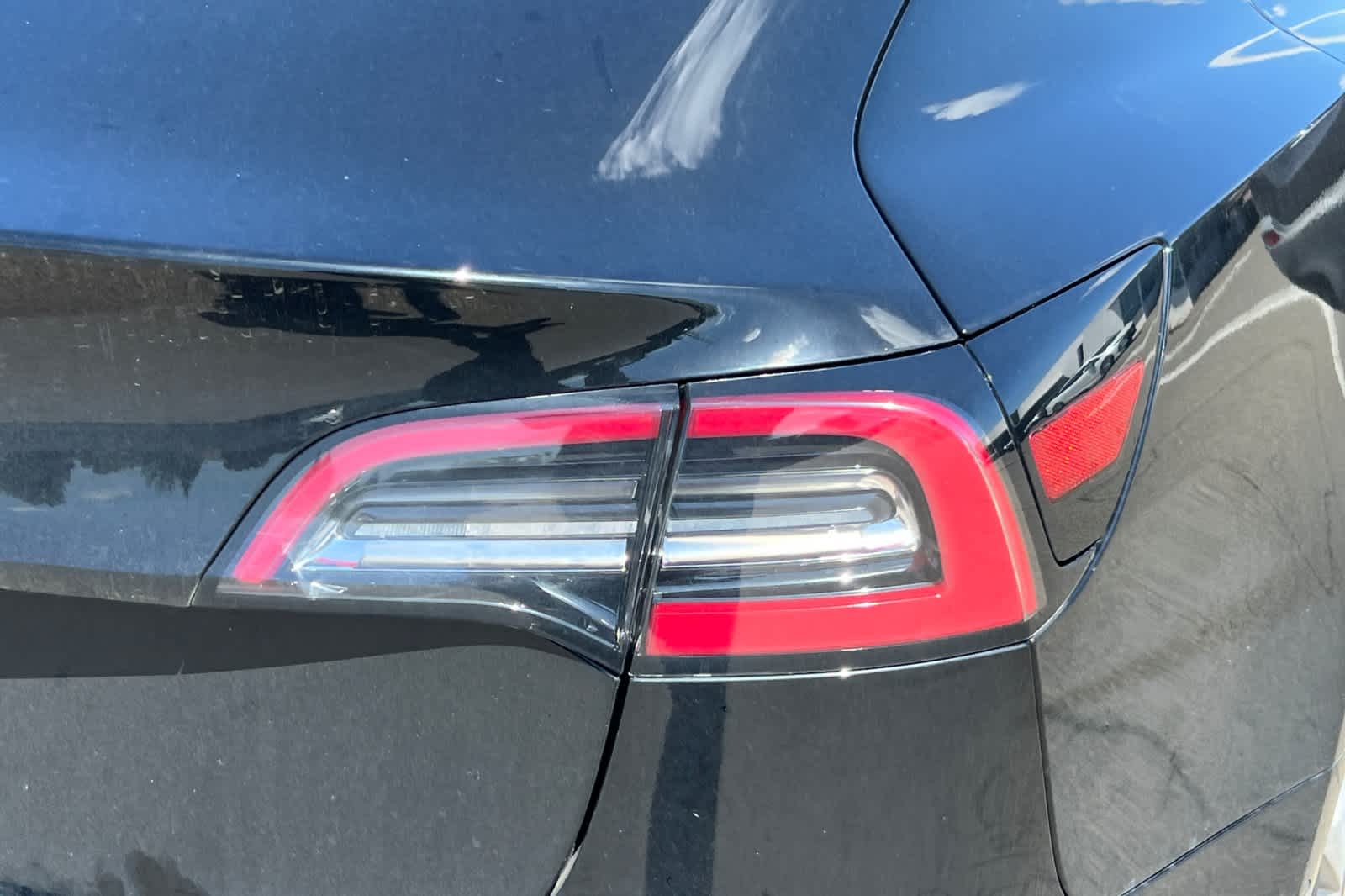 Thumbnail: 2019 Tesla Model 3 - 18