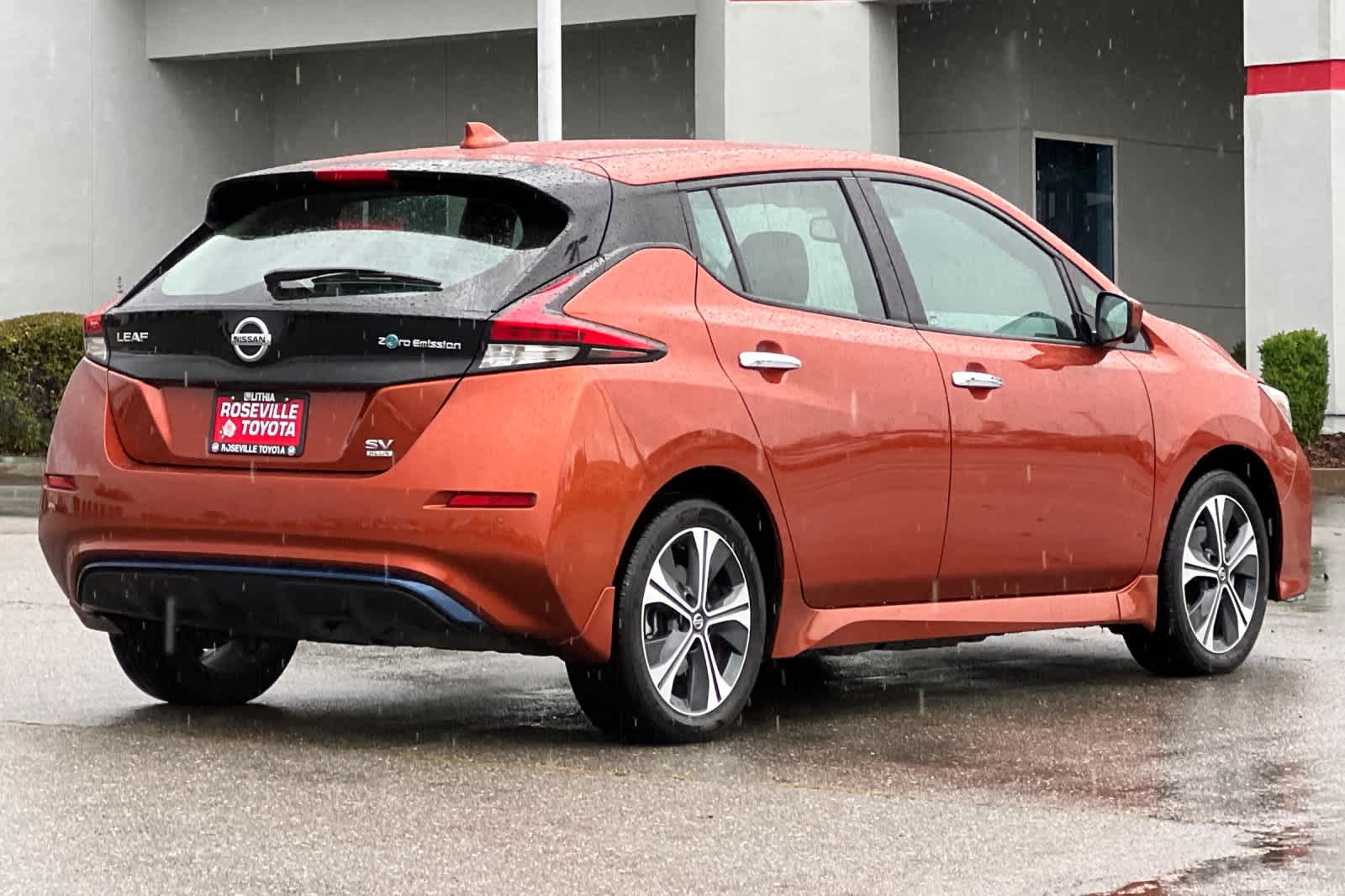 Thumbnail: 2022 Nissan Leaf - 2