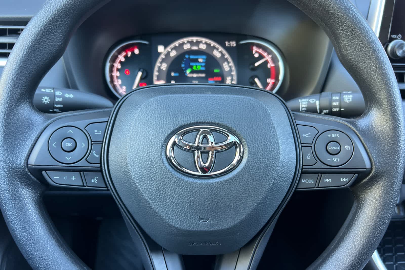 Thumbnail: 2025 Toyota RAV4 - 24