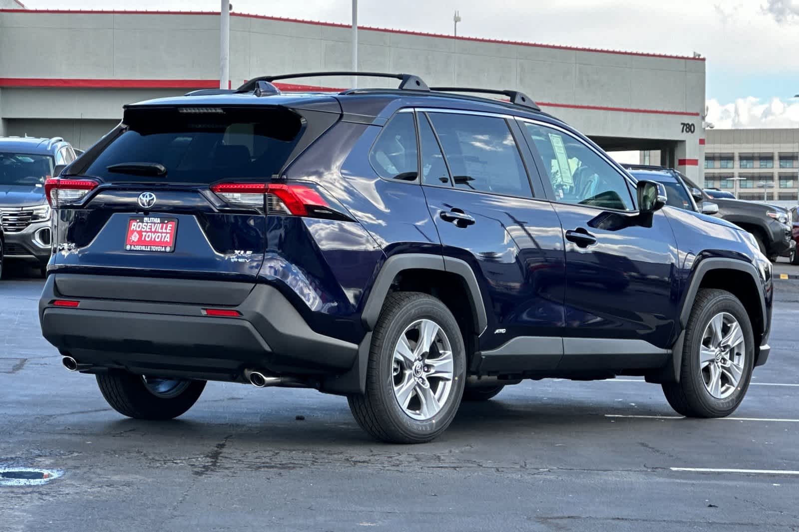 Thumbnail: 2025 Toyota RAV4 - 2