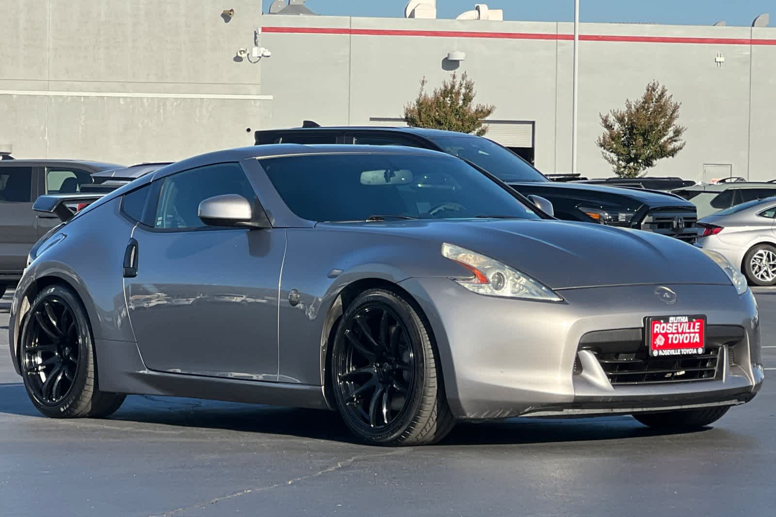 Thumbnail: 2009 Nissan Z - 4