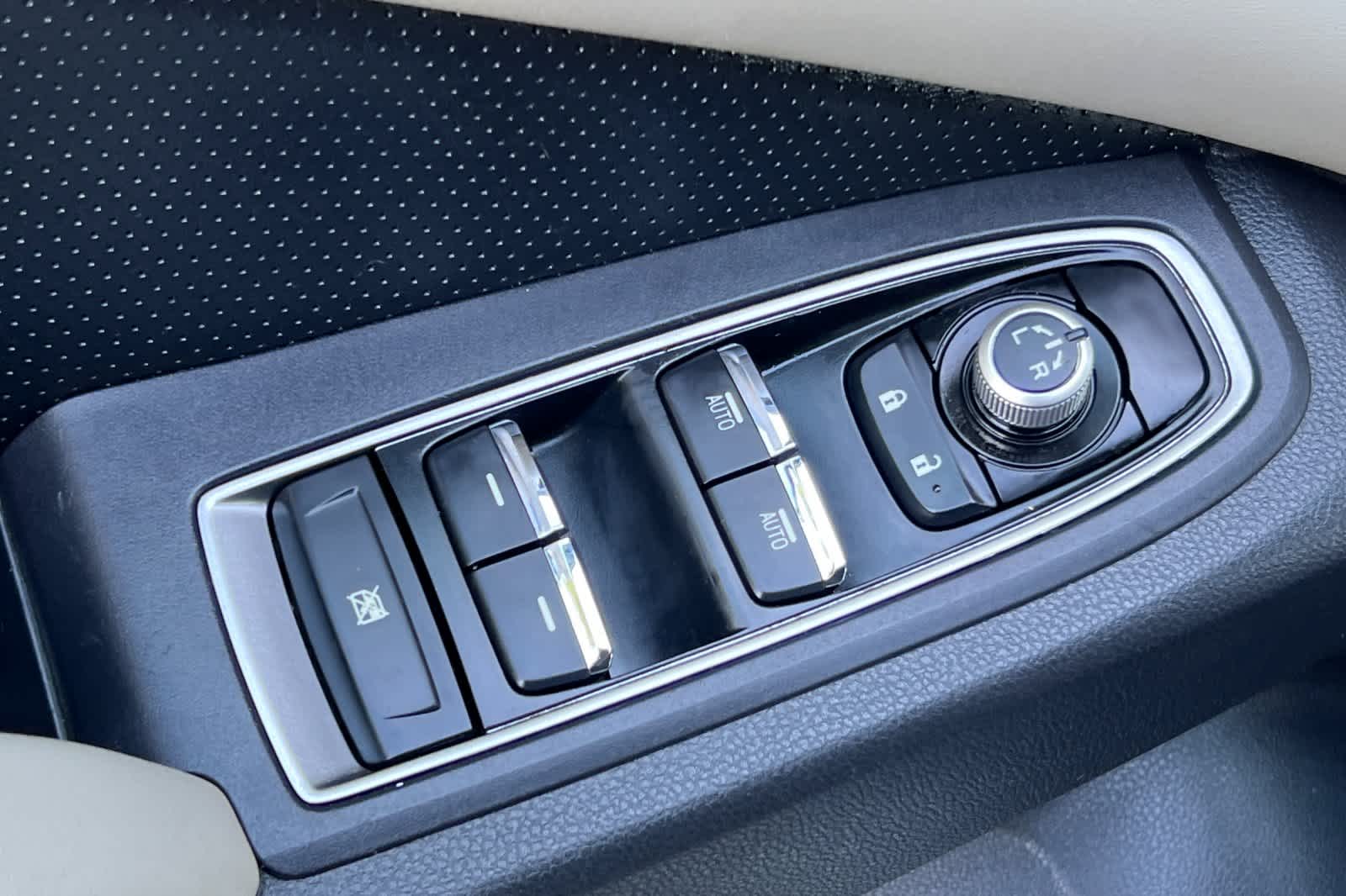 Thumbnail: 2019 Subaru Ascent - 13