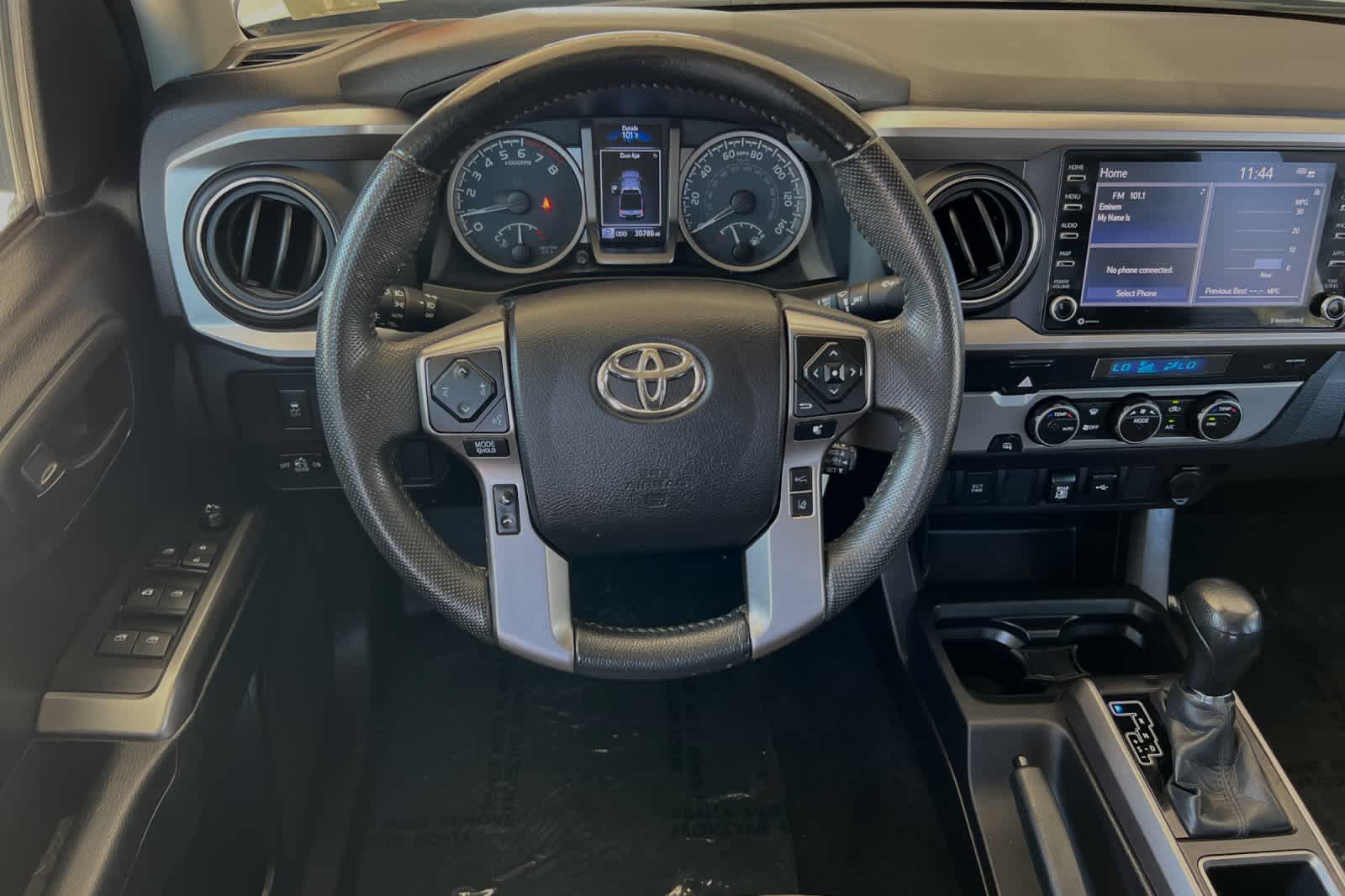 2021 Toyota Tacoma SR5 14