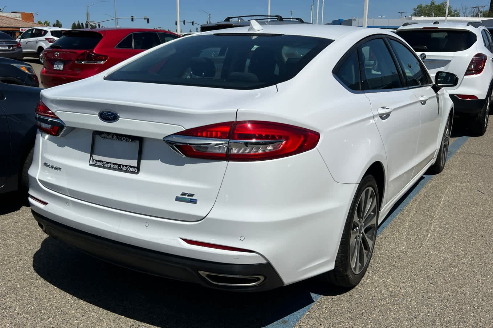 Thumbnail: 2020 Ford Fusion - 4
