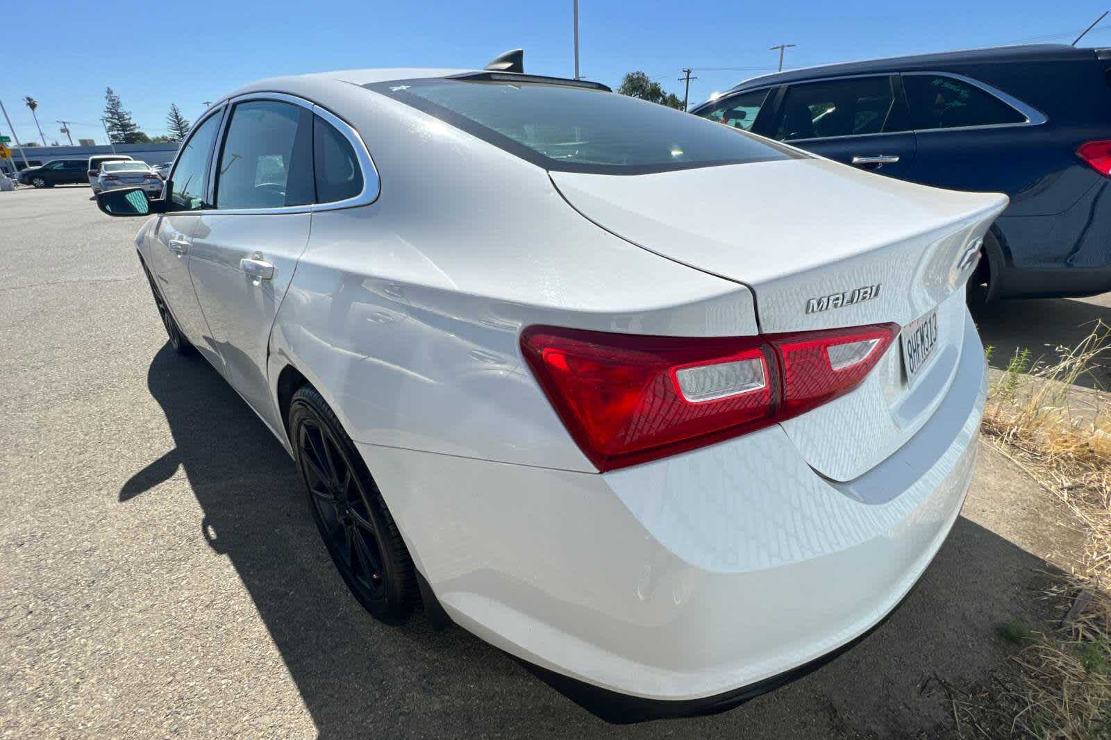 2019 Chevrolet Malibu LS 4