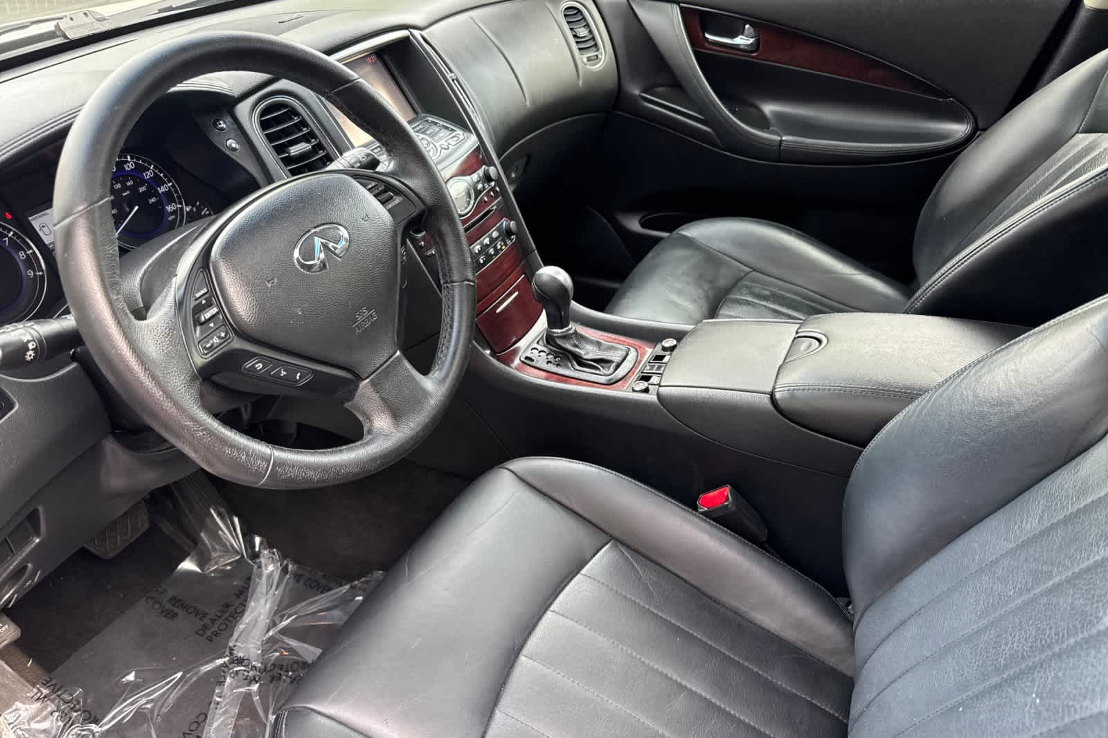 Thumbnail: 2017 INFINITI QX50 - 11