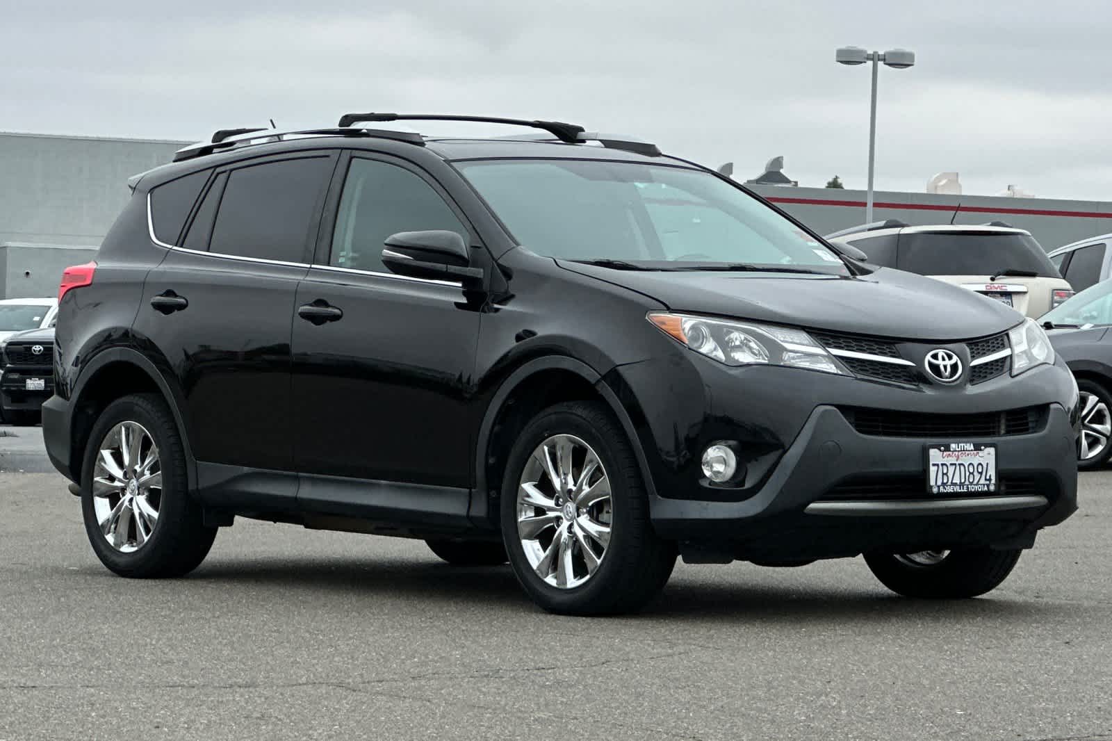 Thumbnail: 2013 Toyota RAV4 - 5