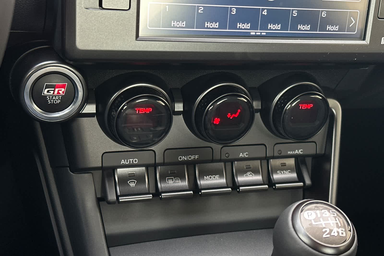 Thumbnail: 2026 Toyota GR86 - 20