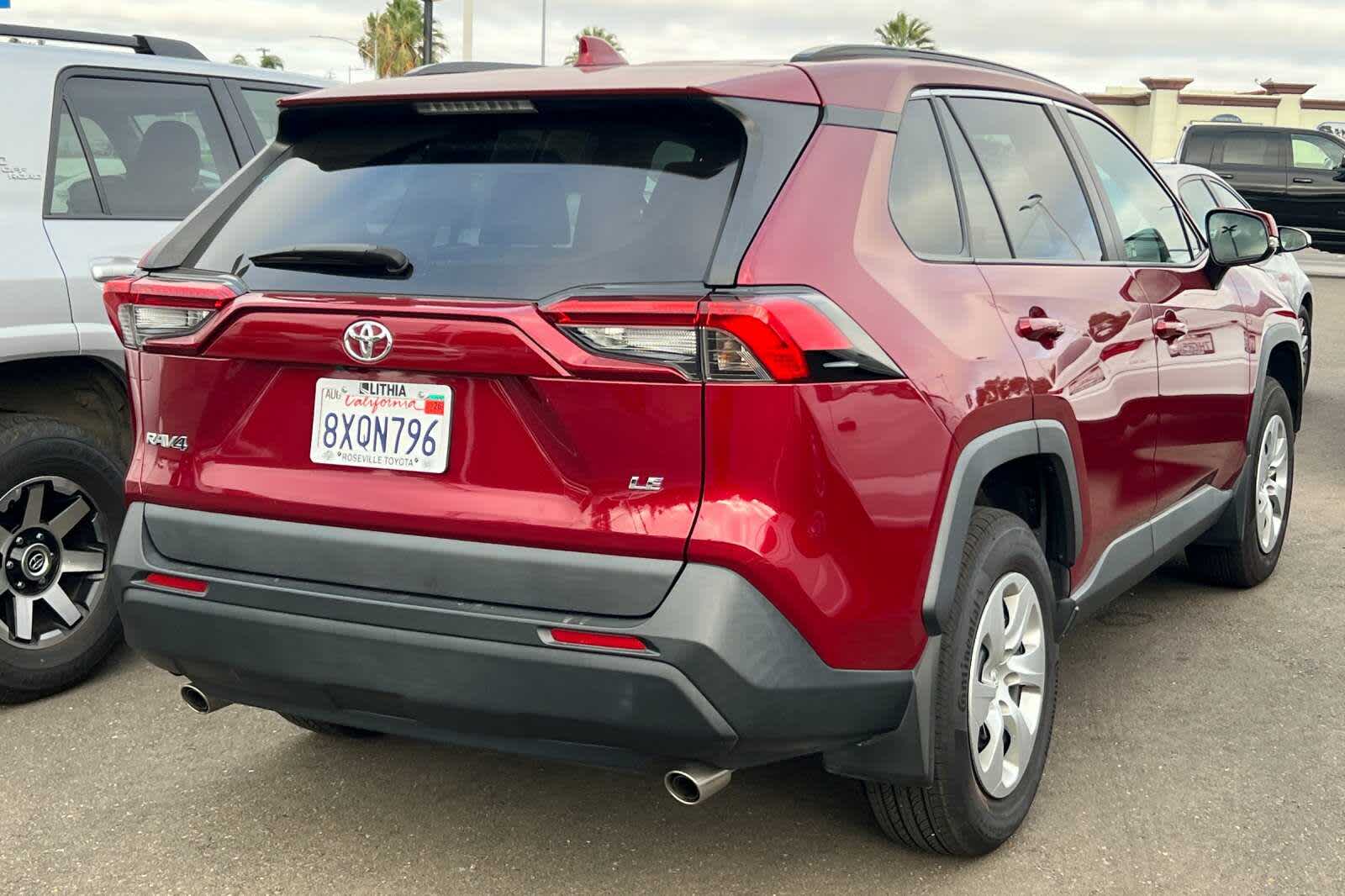 Thumbnail: 2021 Toyota RAV4 - 2