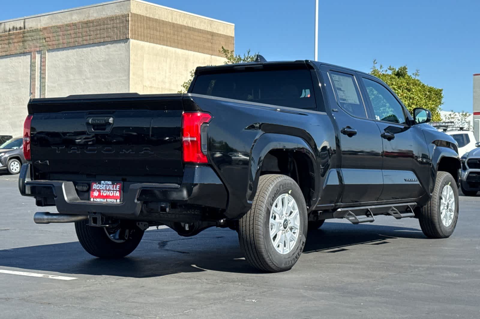 Thumbnail: 2025 Toyota Tacoma - 2