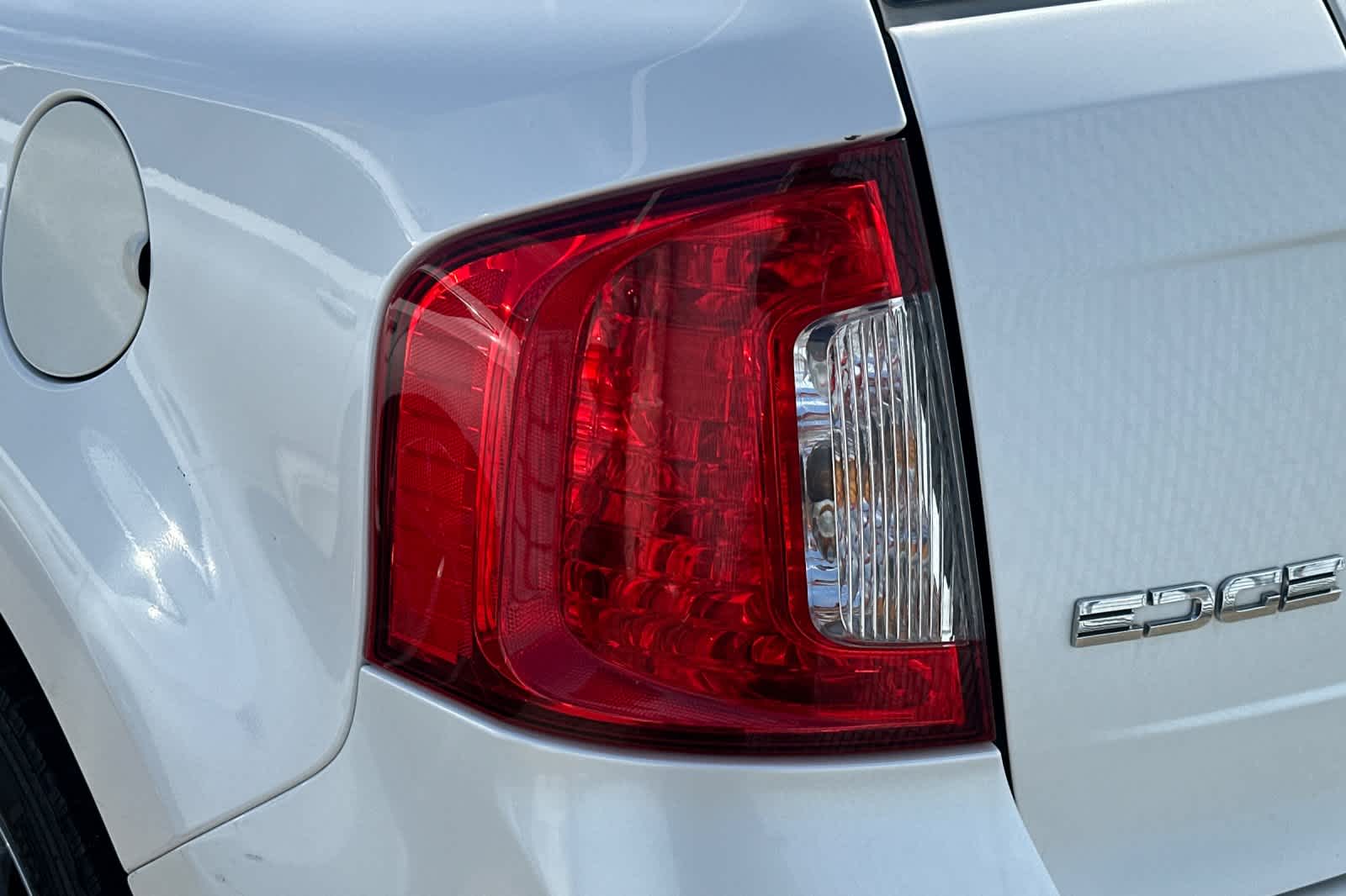 Thumbnail: 2013 Ford Edge - 20