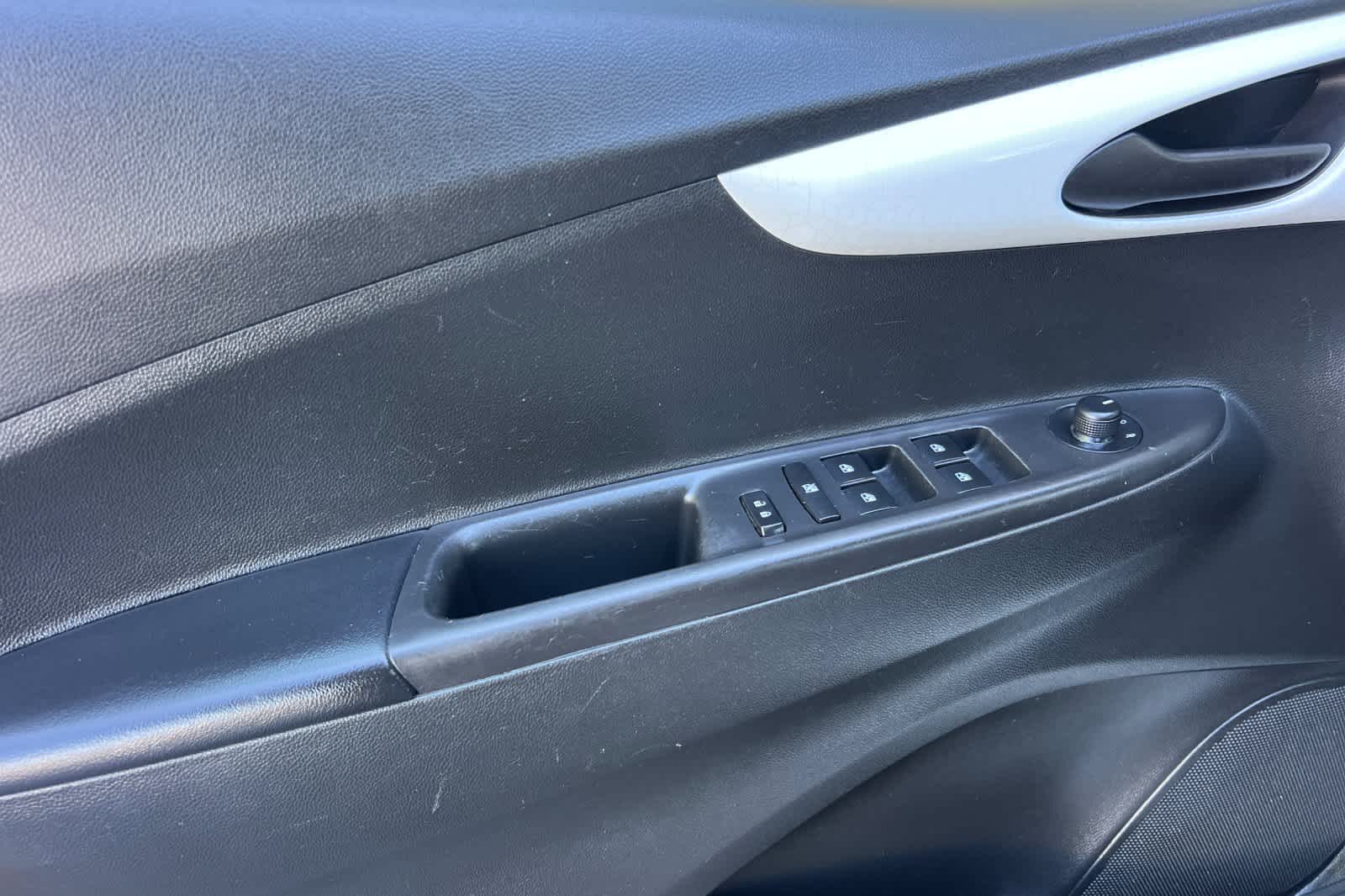 Thumbnail: 2017 Chevrolet Spark - 12