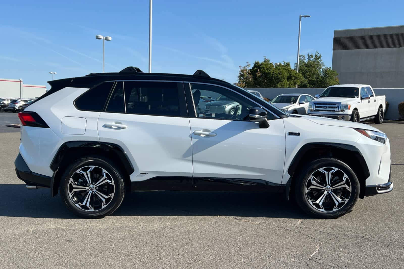 Thumbnail: 2024 Toyota RAV4 - 6