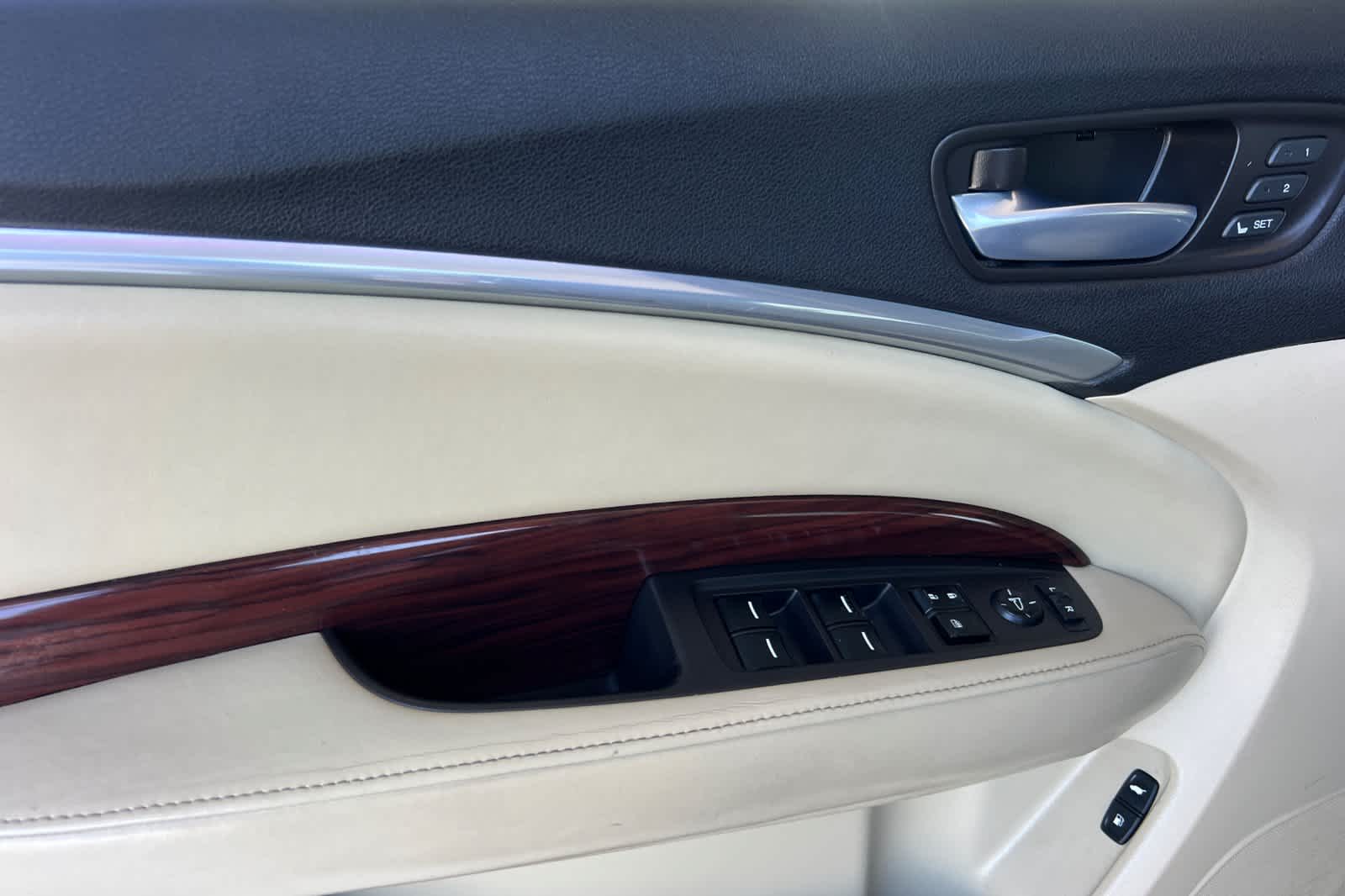 Thumbnail: 2014 Acura MDX - 11