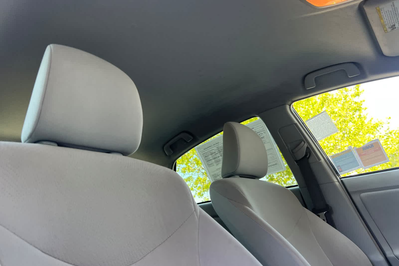 Thumbnail: 2013 Toyota Prius - 16
