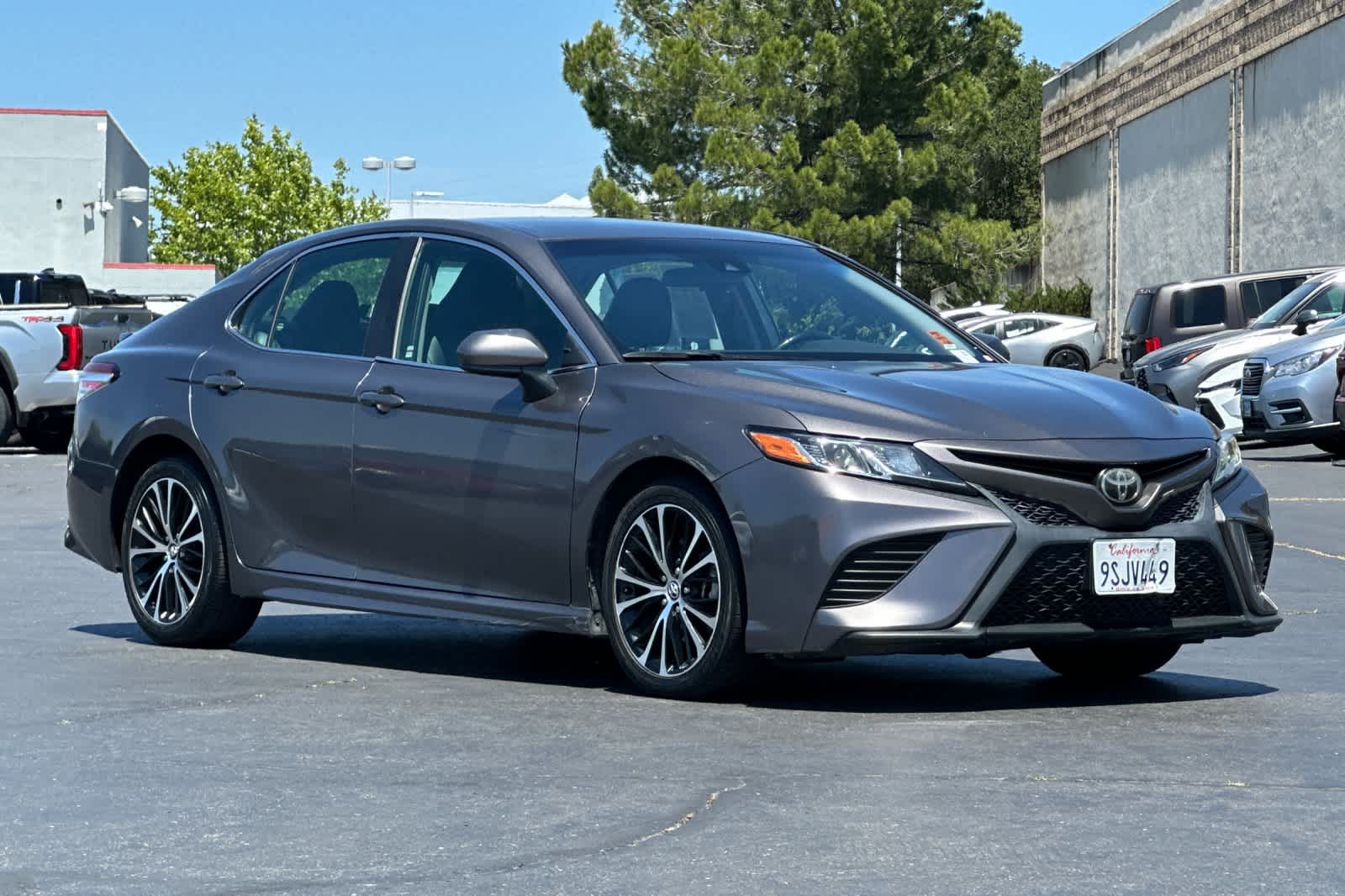 Thumbnail: 2020 Toyota Camry - 5