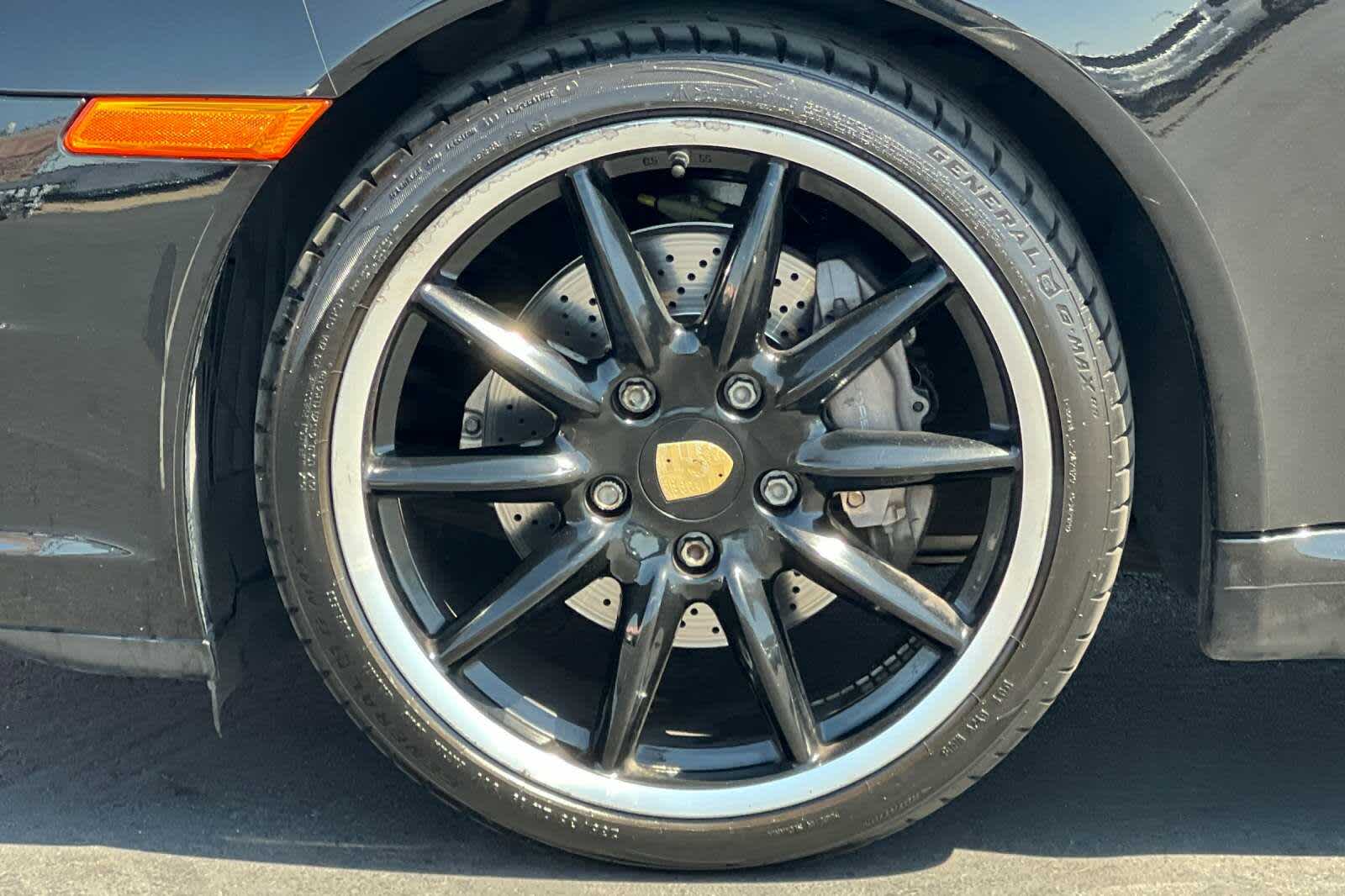 Thumbnail: 2007 Porsche 911 - 28