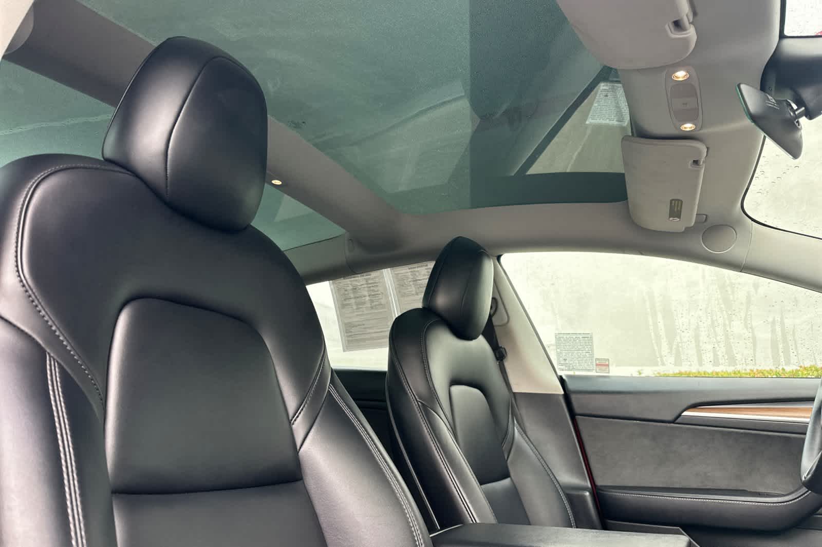 Thumbnail: 2022 Tesla Model 3 - 16