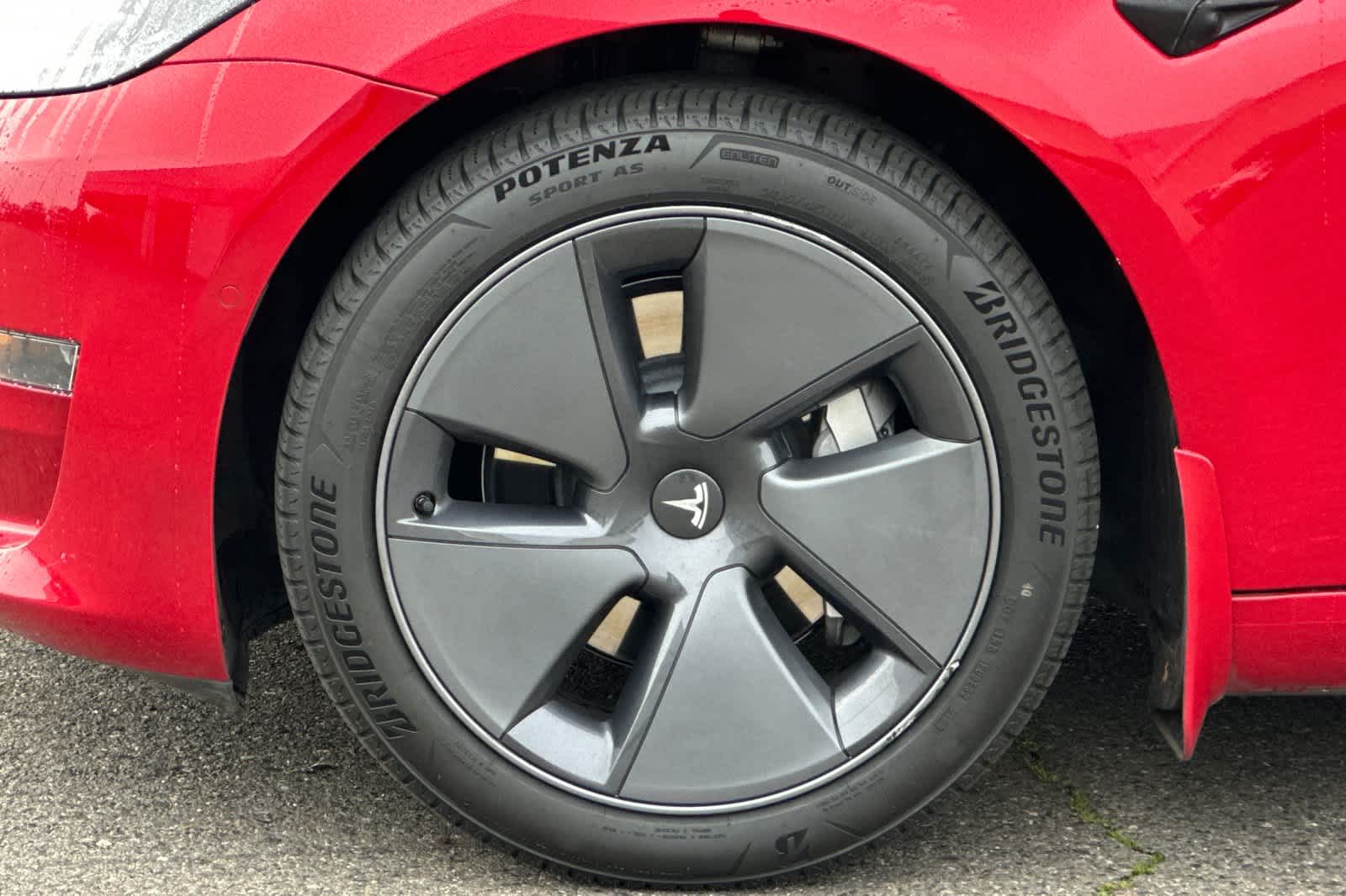 Thumbnail: 2022 Tesla Model 3 - 29