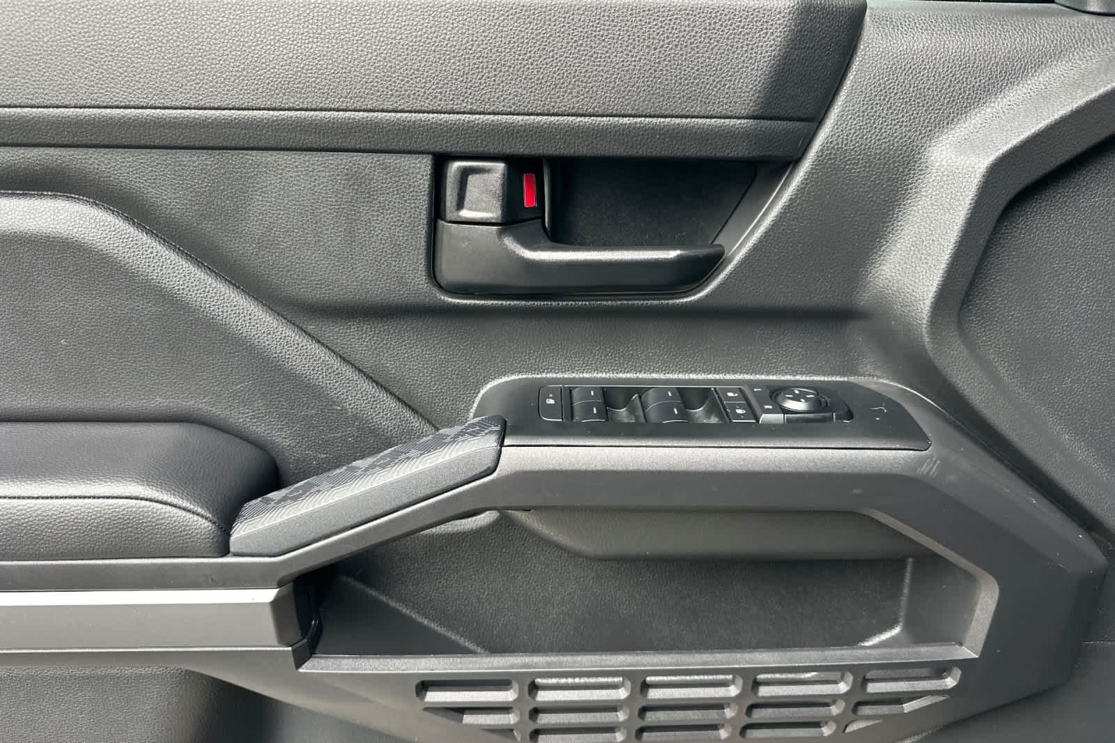 Thumbnail: 2024 Toyota Tacoma - 12