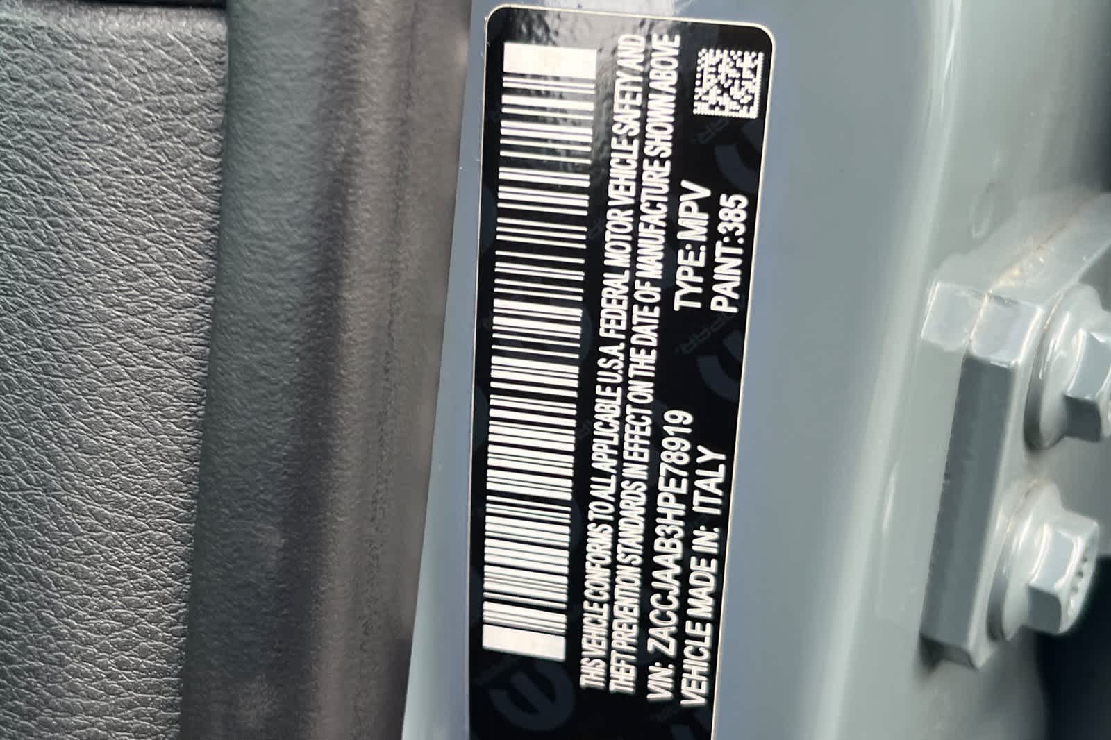 Thumbnail: 2017 Jeep Renegade - 30