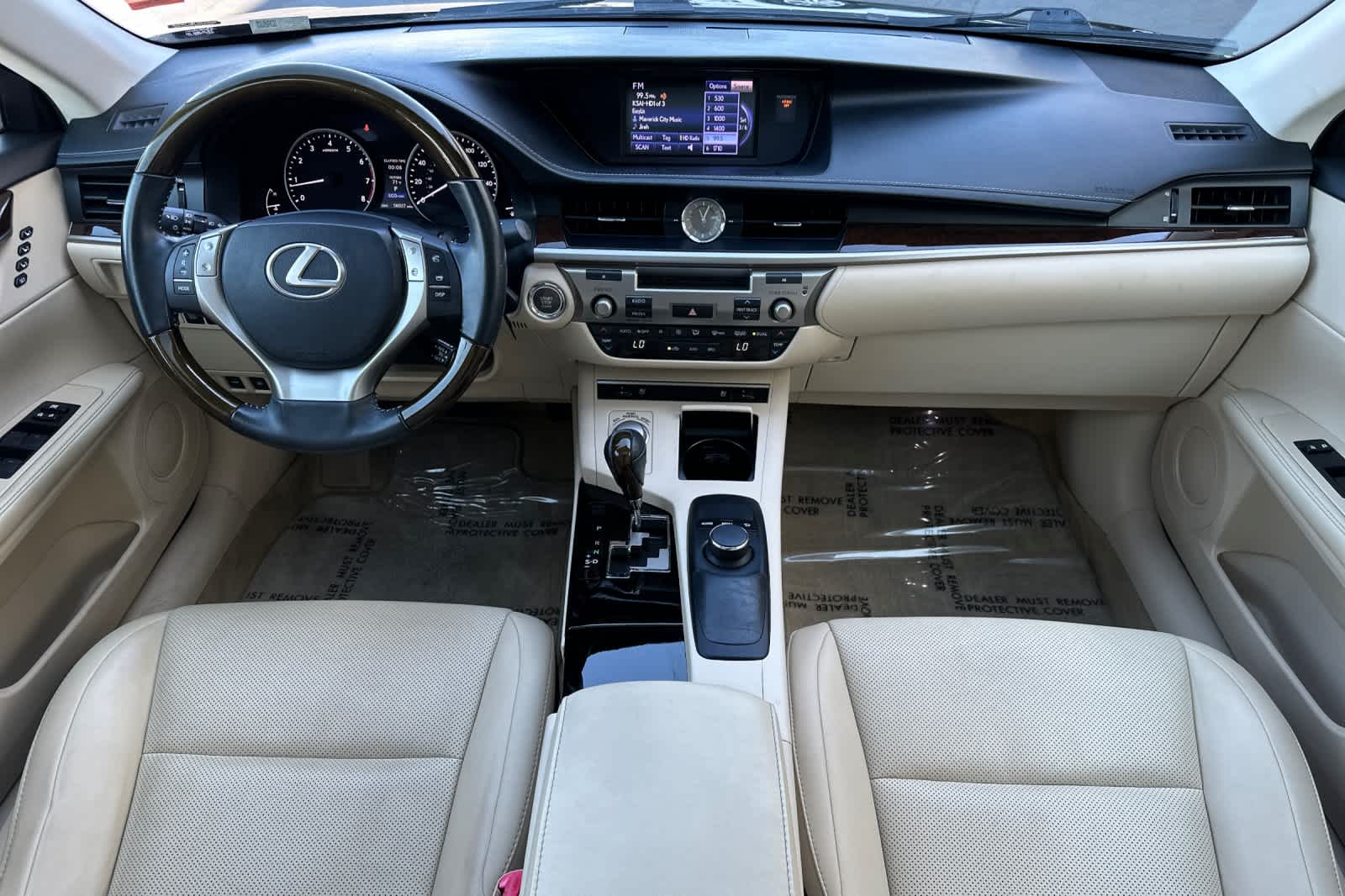 Thumbnail: 2014 Lexus ES - 3