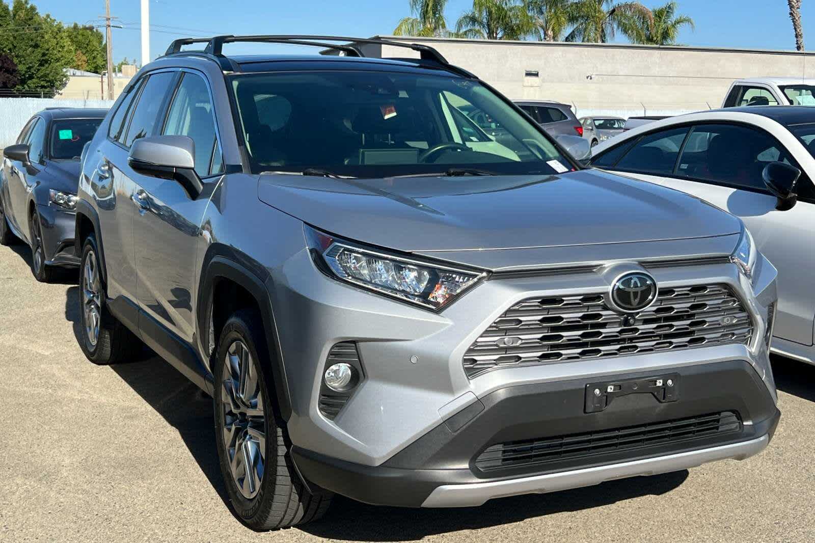 2021 Toyota RAV4 Limited 3
