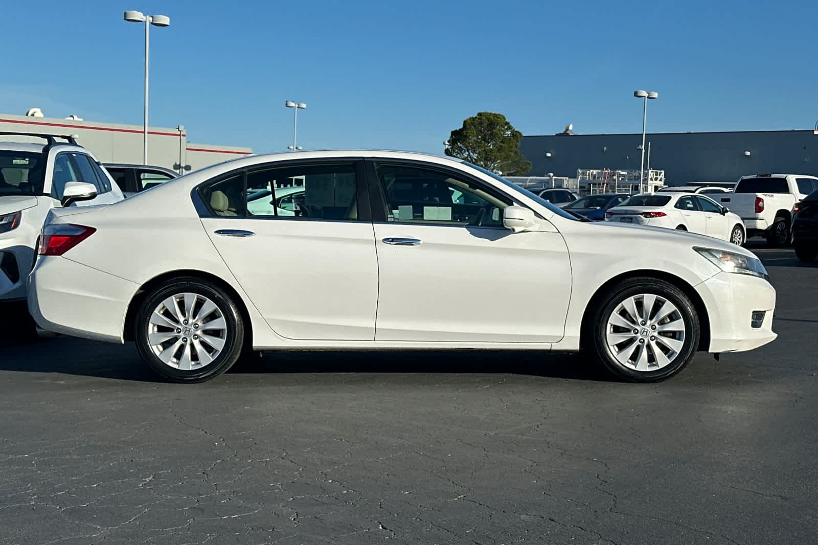 Thumbnail: 2015 Honda Accord - 6