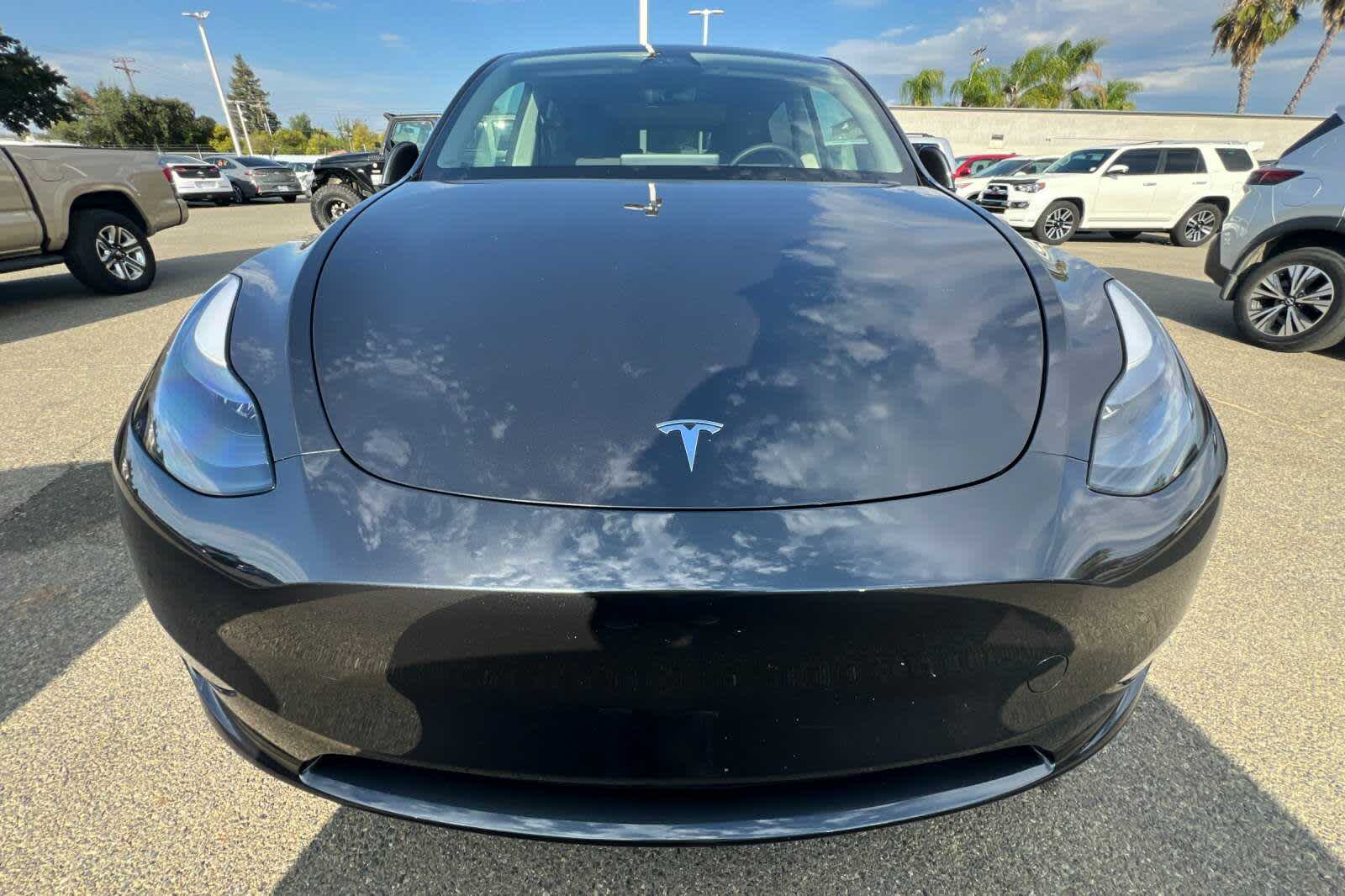 Thumbnail: 2025 Tesla Model Y - 6