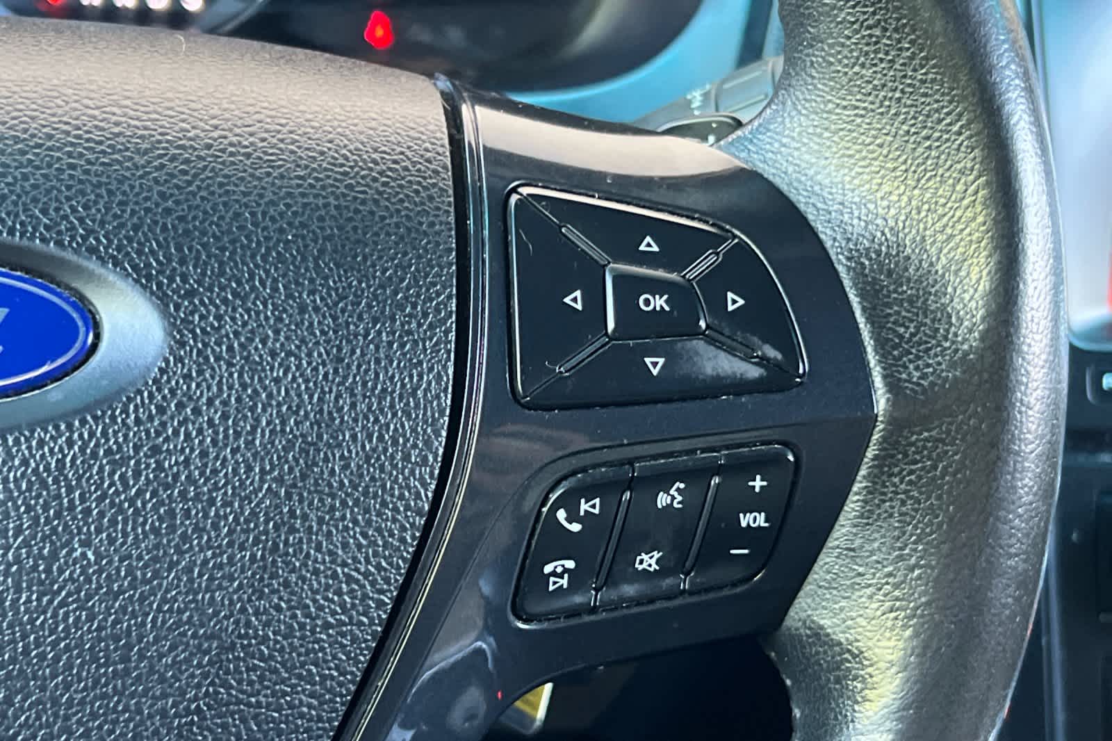 Thumbnail: 2016 Ford Explorer - 28