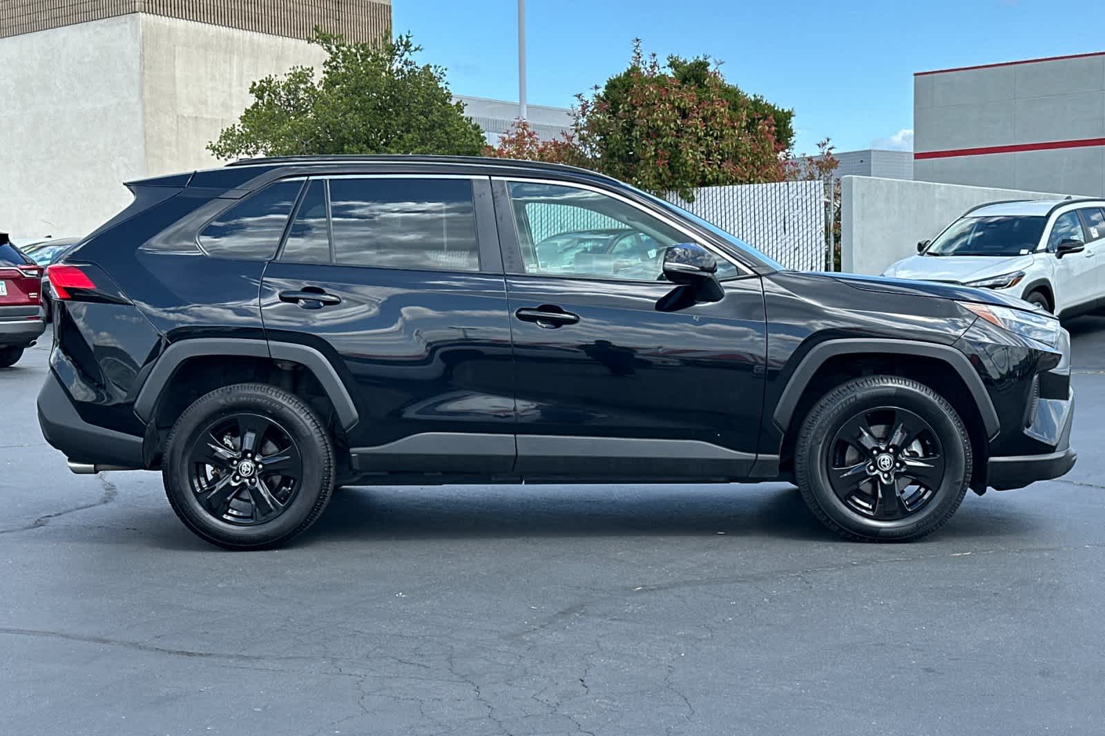 Thumbnail: 2022 Toyota RAV4 - 6