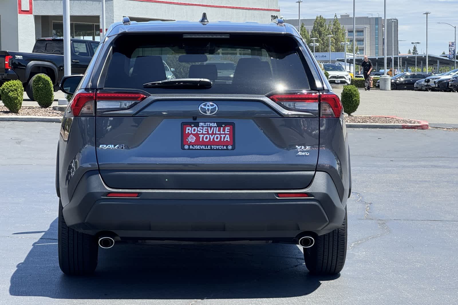 Thumbnail: 2025 Toyota RAV4 - 7