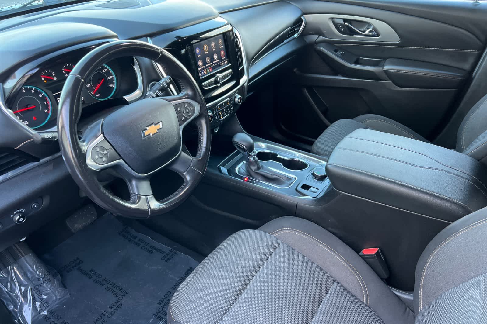 Thumbnail: 2021 Chevrolet Traverse - 11