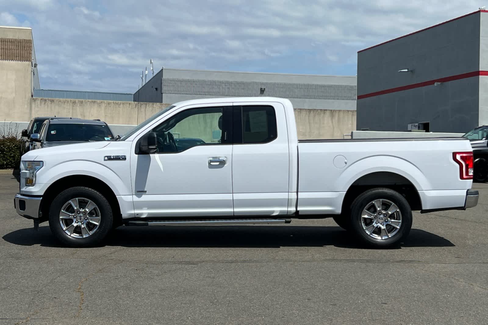 2017 Ford F-150 XLT 9