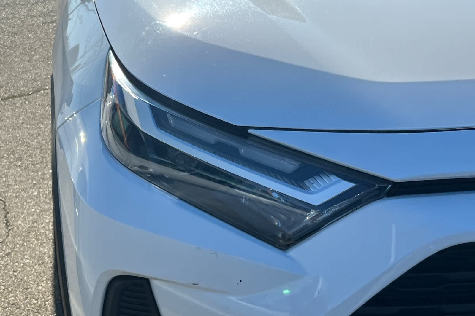 Thumbnail: 2024 Toyota RAV4 - 8