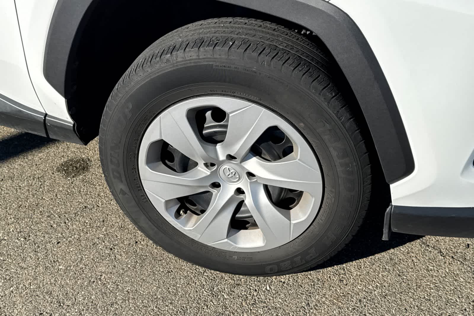 Thumbnail: 2024 Toyota RAV4 - 11