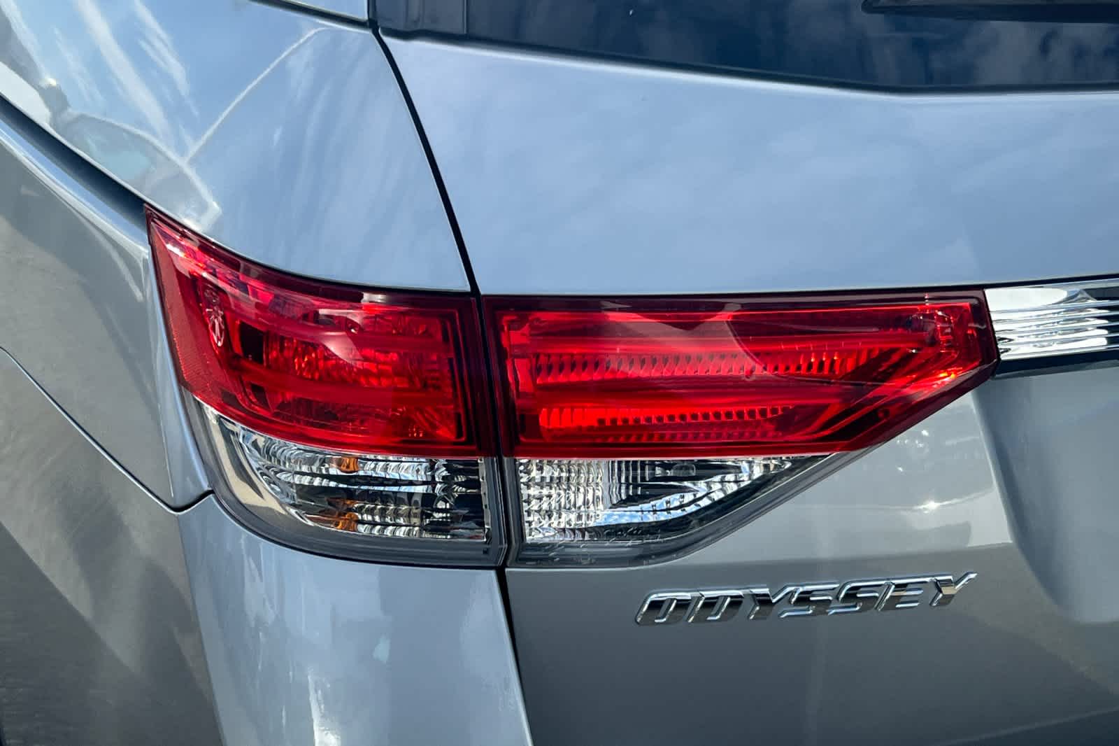 Thumbnail: 2016 Honda Odyssey - 20